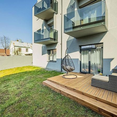 Lovely Apartment With Private Terrace By Urban Rent カウナス エクステリア 写真