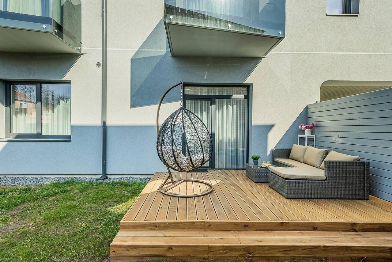 Lovely Apartment With Private Terrace By Urban Rent カウナス エクステリア 写真
